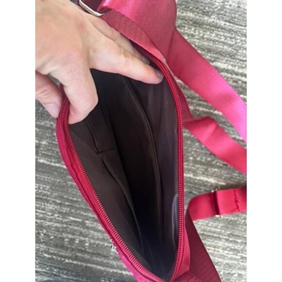 EUC Jingpin red crossbody bag sporty zip up many compartments bag - Picture 5 of 6